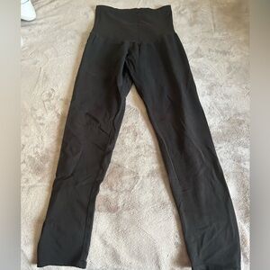 Black High-Waisted Leggings